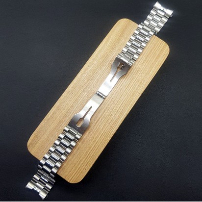 Браслет металлический для часов 20 мм CRW462-20