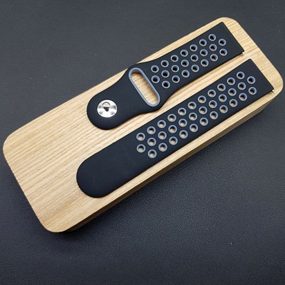 Ремешок каучуковый черного цвета для часов 22 мм CRW432-22