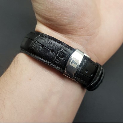 Мужские наручные часы Tissot CWC393