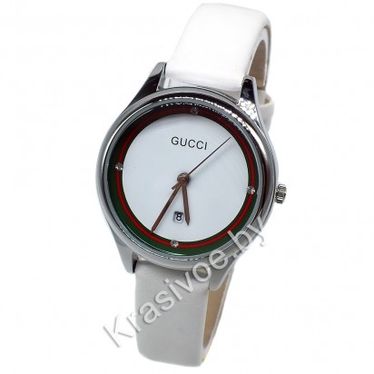 Женские наручные часы Gucci CWC092