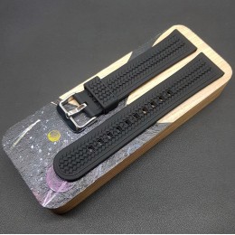 Ремешок каучуковый черного цвета для часов 22 мм BC126-22