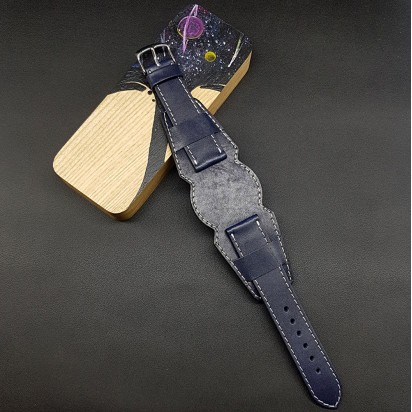 Ремешок с базой для наручных часов. Натуральная кожа. Производитель Remenmaster 18 мм M202-18