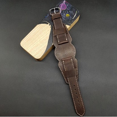 Ремешок с базой для наручных часов. Натуральная кожа. Производитель Remenmaster 22 мм M209-22