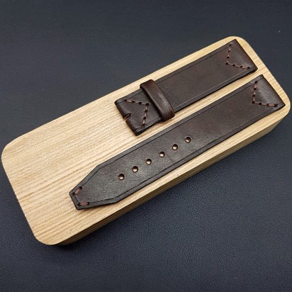 Кожаный ремешок RemenMaster коричневого цвета для часов 22 мм RB004-22-22