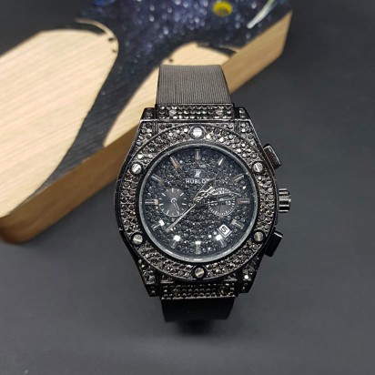 Женские наручные часы Hublot Classic Fusion CWCM002