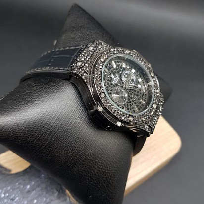 Женские наручные часы Hublot Classic Fusion CWCM005