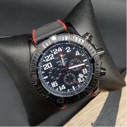 Мужские наручные часы Breitling Super Avenger CWCM010