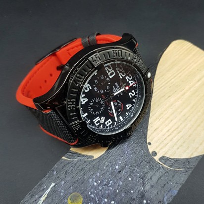 Мужские наручные часы Breitling Super Avenger CWCM010