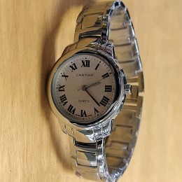 Женские наручные часы Cartier CWCR010