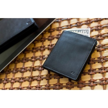 Раскладной кошелек кожаный COMPACT черный