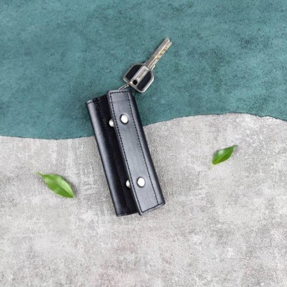 ключница Mini чёрная C7.1