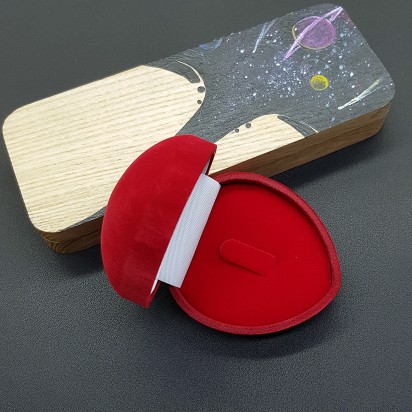 Футляр "Сердце" для бижутерии подарочный красного цвета артикул FB018