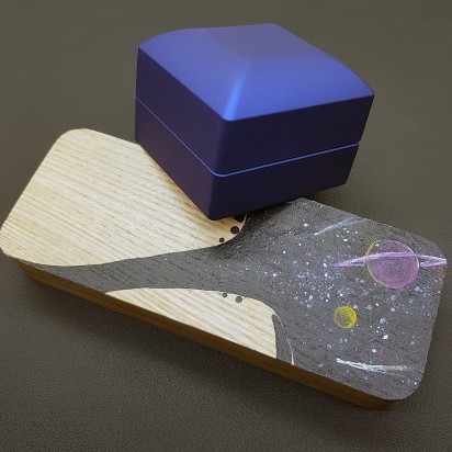 Футляр для бижутерии подарочный синего цвета с подсветкой артикул FB004