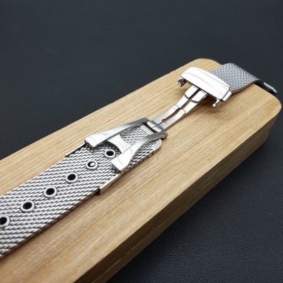 Стальной браслет миланское плетение с механической застежкой для часов 20 мм артикул M410-10-20S