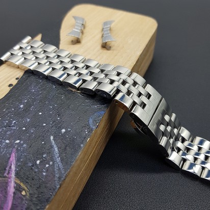 Браслет металлический для часов 22 мм с креплениями прилегающими к корпусу CRW507-22