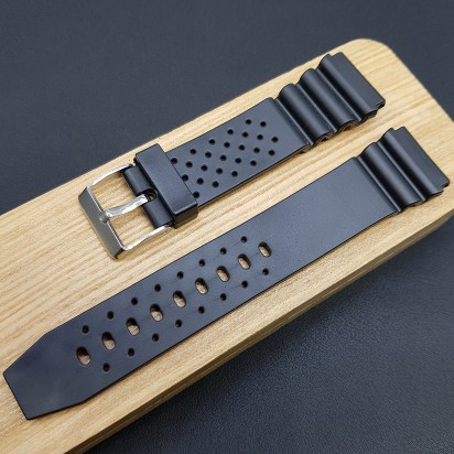 Ремешок пластиковый для часов 20 мм подходит к Casio артикул CRW548-20