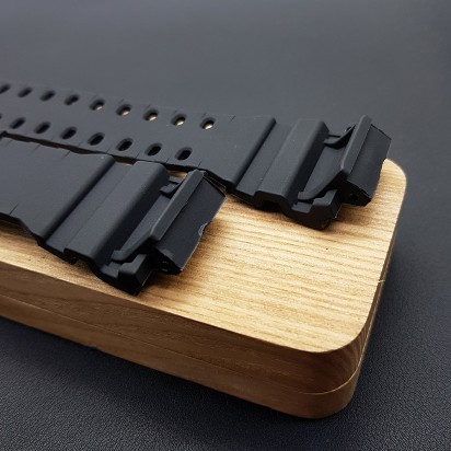 Ремешок для часов Casio G-SHOCK GX-56SLG-1DR артикул CRW496