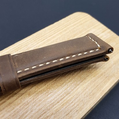 Кожаный ремешок для часов в стиле Luminor Panerai 20 мм артикул CRW542-20-18