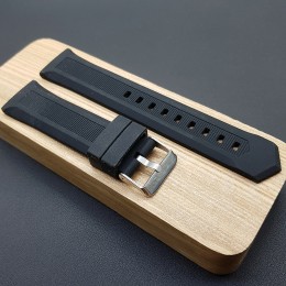 Ремешок черного цвета каучуковый для часов размер 22 мм CRW480-22