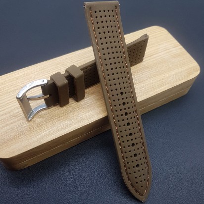 Ремешок каучуковый коричневого цвета для часов 20 мм артикул CRW519-20-18