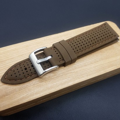 Ремешок каучуковый коричневого цвета для часов 20 мм артикул CRW519-20-18