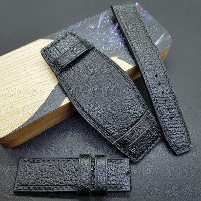 Ремешок черного цвета в комплекте с двумя базами от RemenMaster для часов 22 мм артикул RM009-22-20