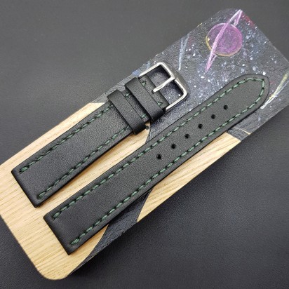 Ремешок ручной работы из кожи чёрного цвета от REMENMASTER для часов 24 мм артикул M088-24-22