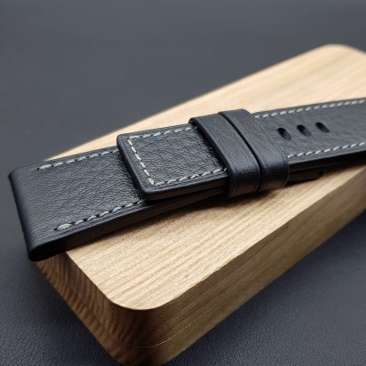 Ремешок чёрного цвета от RemenMaster для часов 27 мм артикул M123-27-24