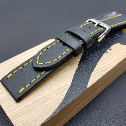 Ремешок ручной работы из кожи чёрного цвета от REMENMASTER для часов 18 мм артикул M006-18-16