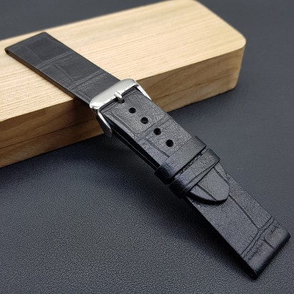 Ремешок ручной работы из кожи чёрного цвета от REMENMASTER для часов 22 мм артикул M143-22-20