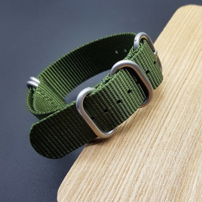 Ремешок NATO текстильный для часов 18 мм CRW469-18